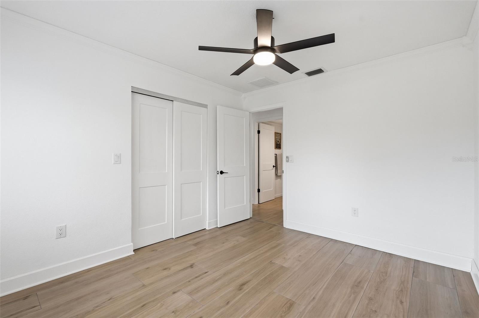 3052 HERON PL — photo 9