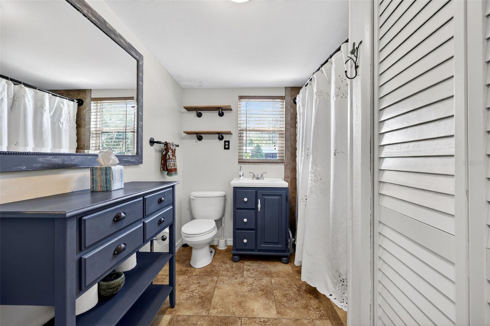 19801 GUNN HWY — photo 49