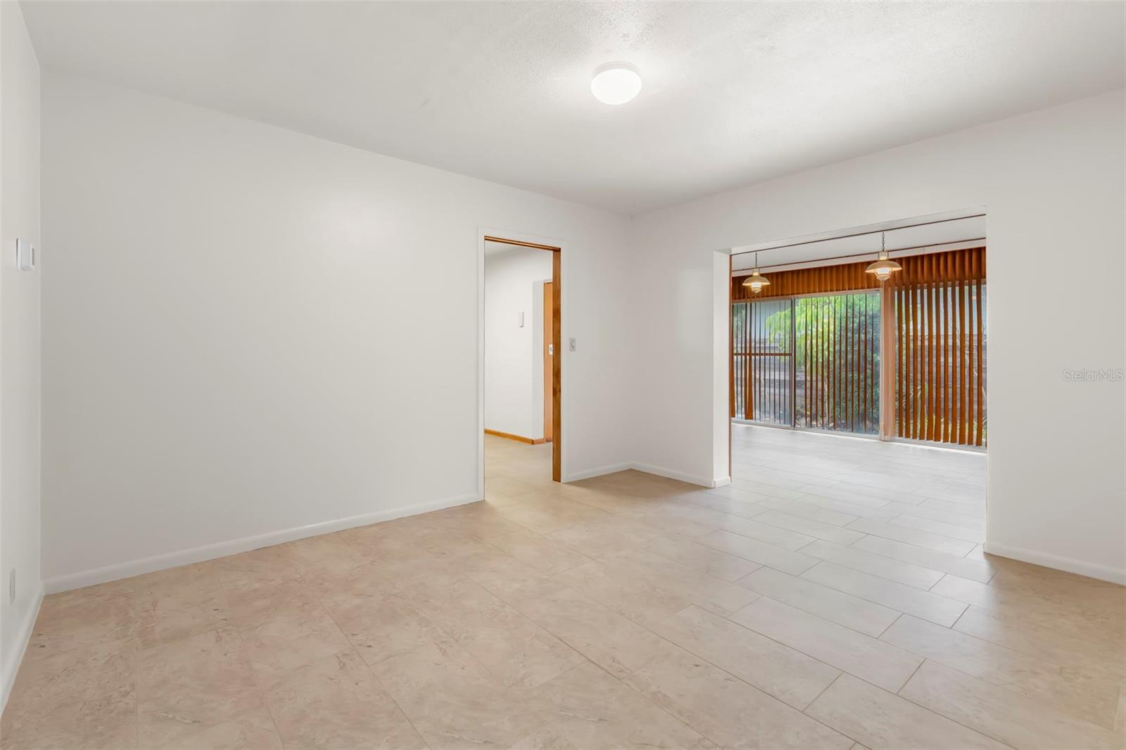 2616 S TORONTO AVE — photo 8