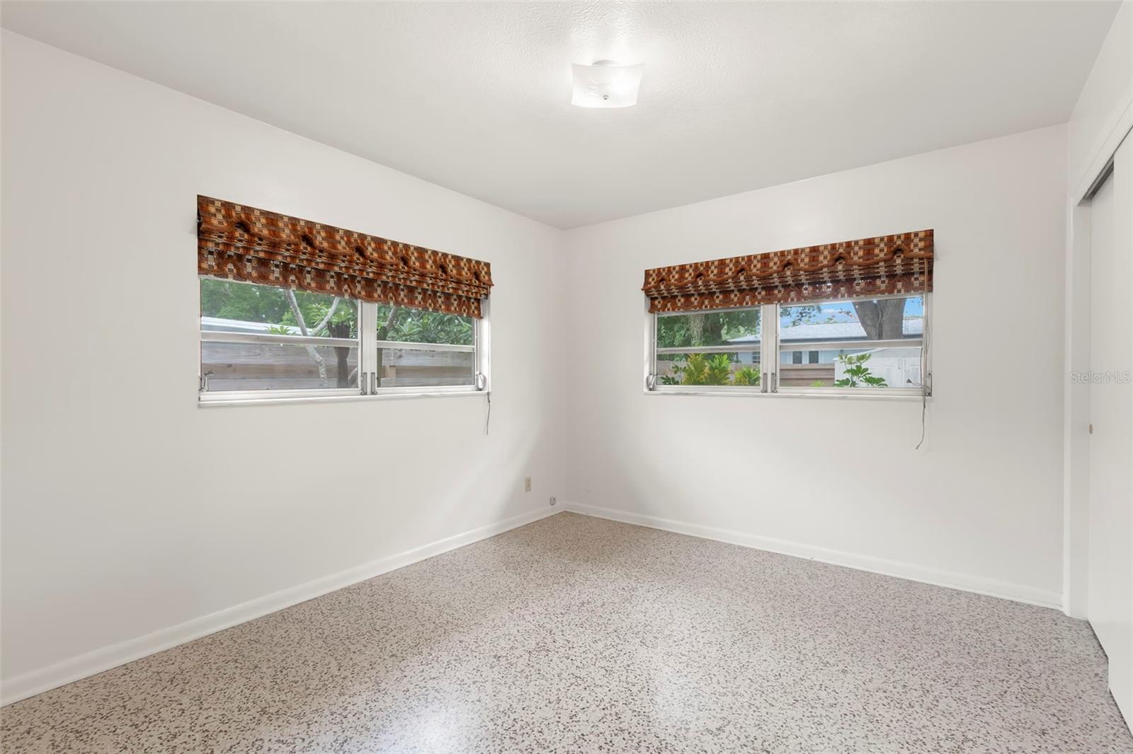 2616 S TORONTO AVE — photo 28