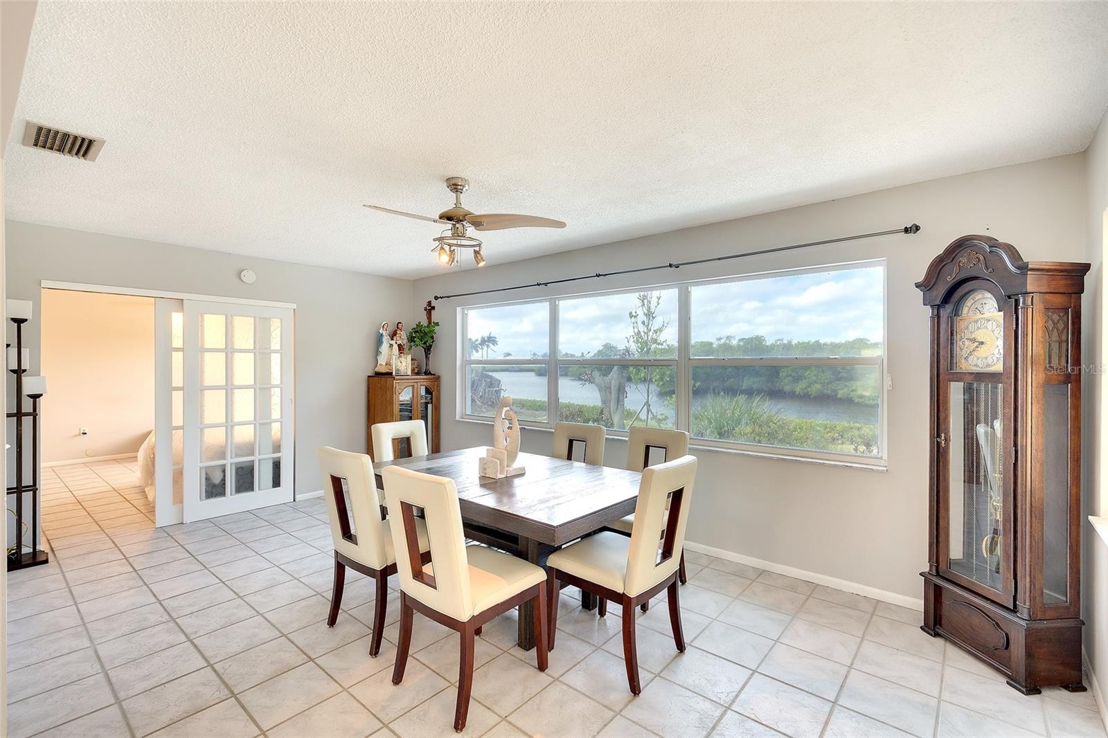3810 JOYCE DR — photo 14