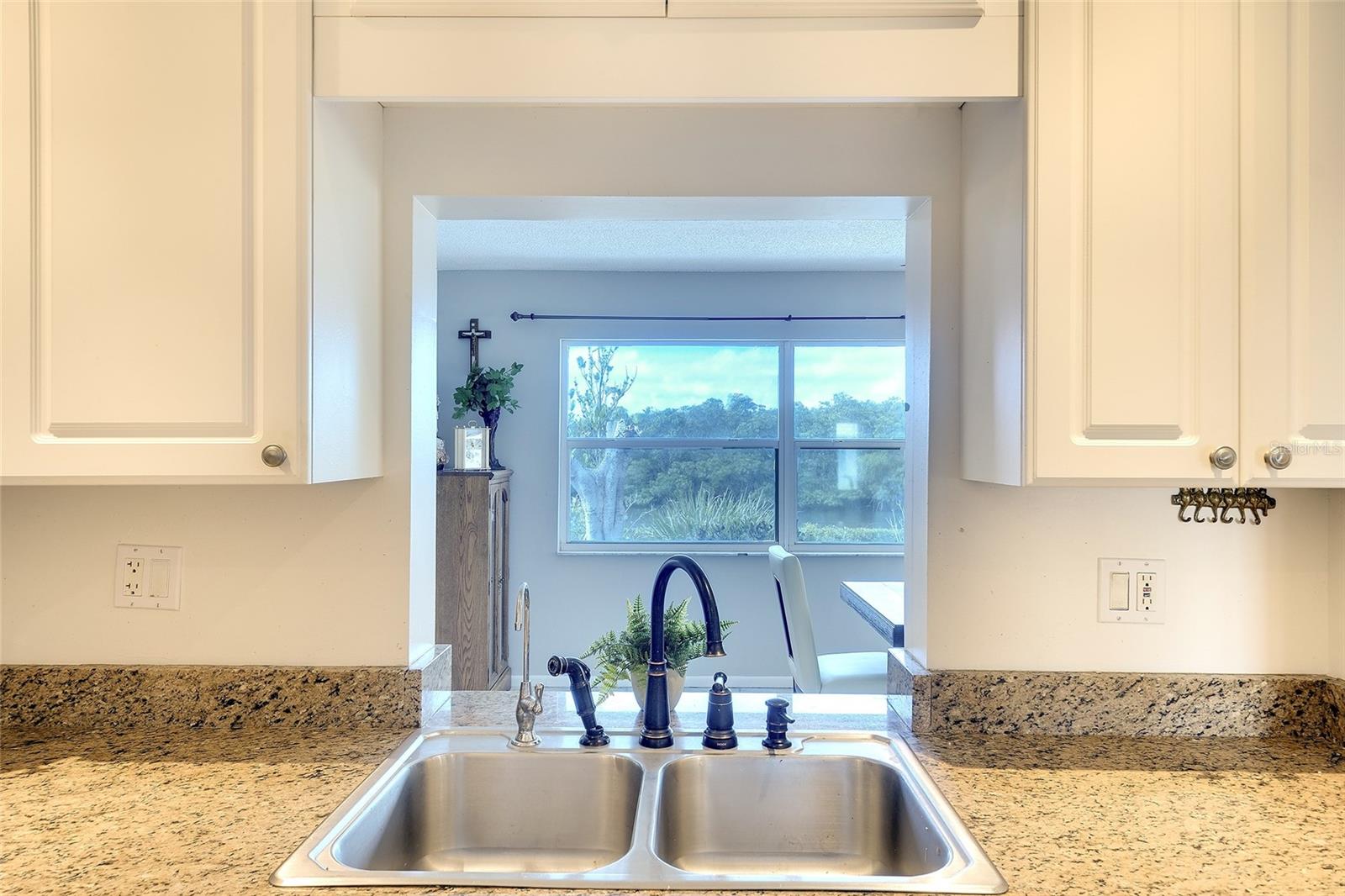3810 JOYCE DR — photo 12