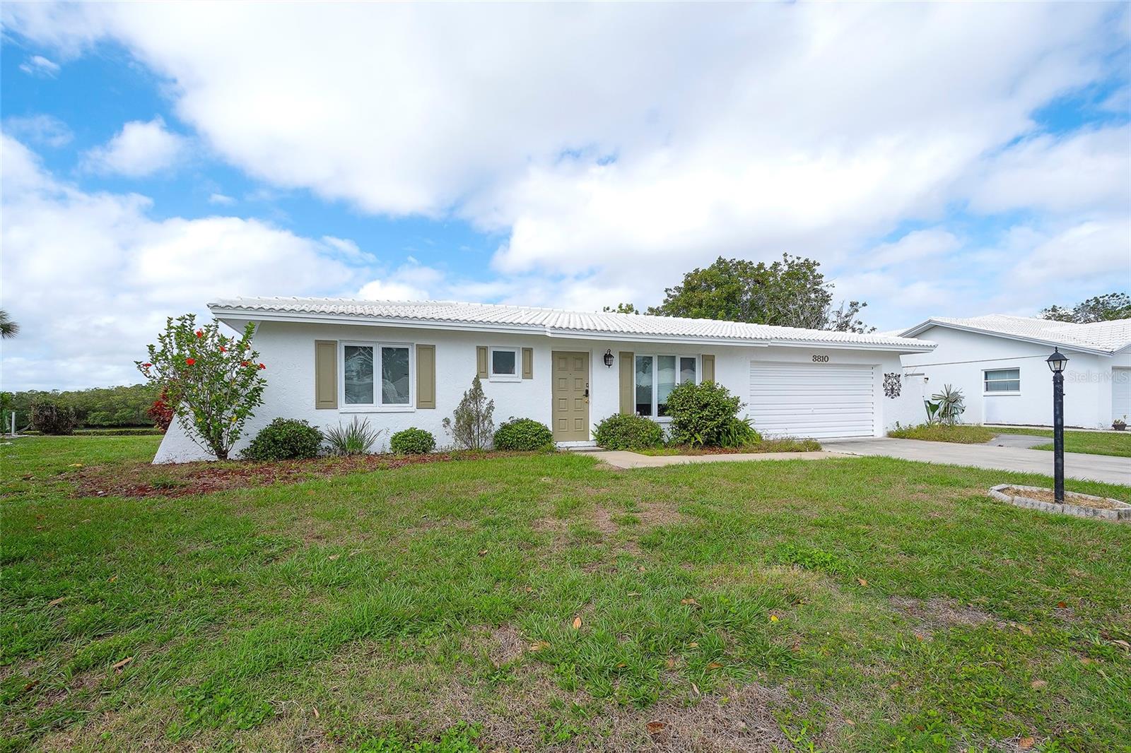 3810 JOYCE DR — photo 4