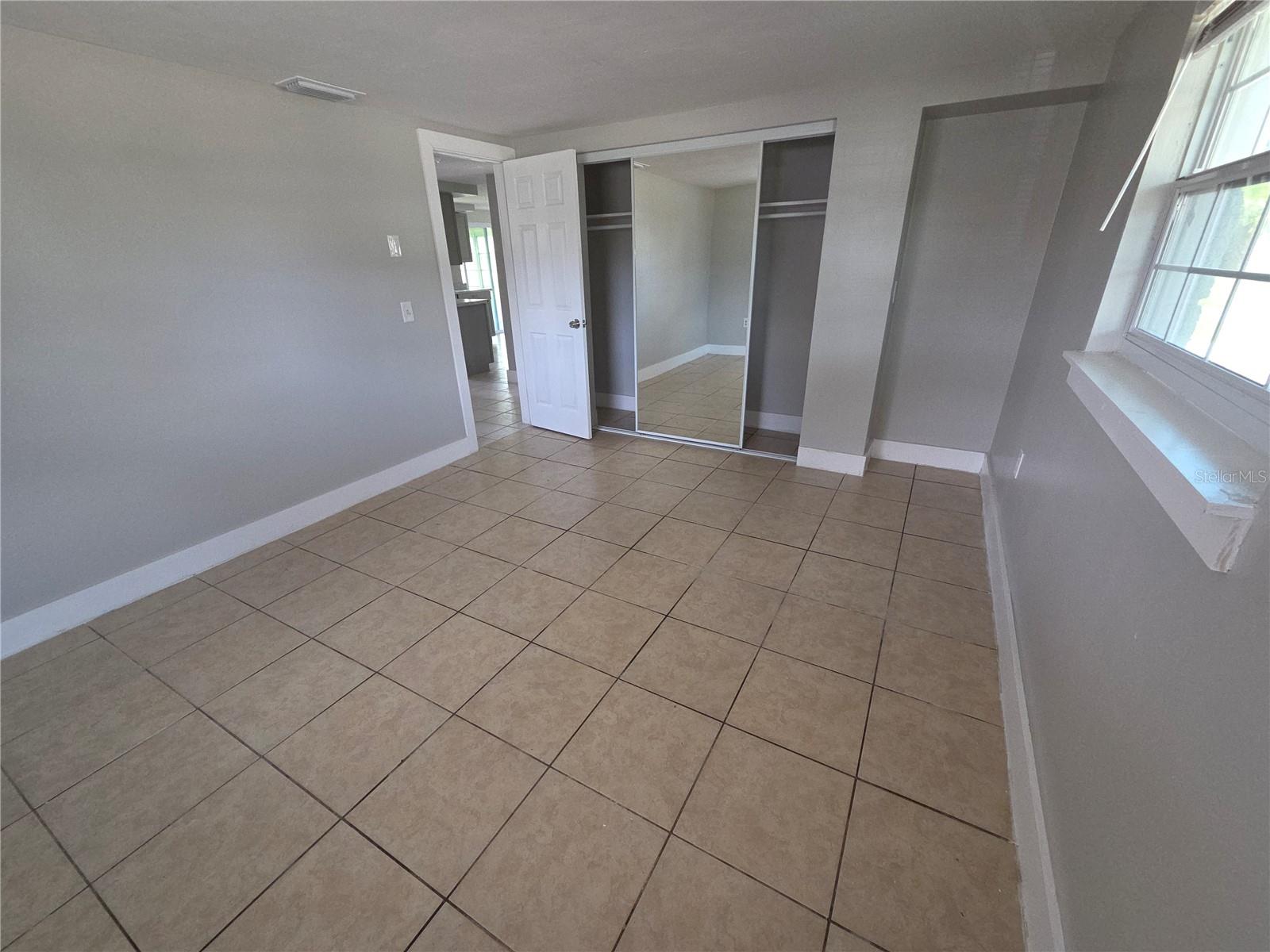 4616 IRENE LOOP — photo 9