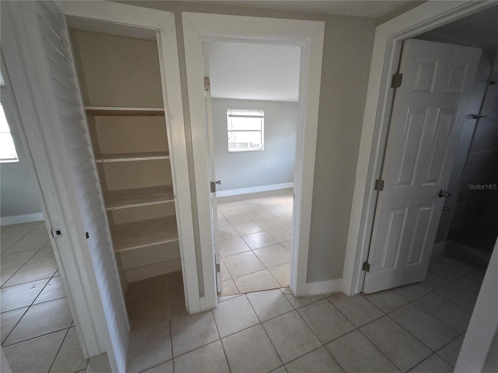 4616 IRENE LOOP — photo 8