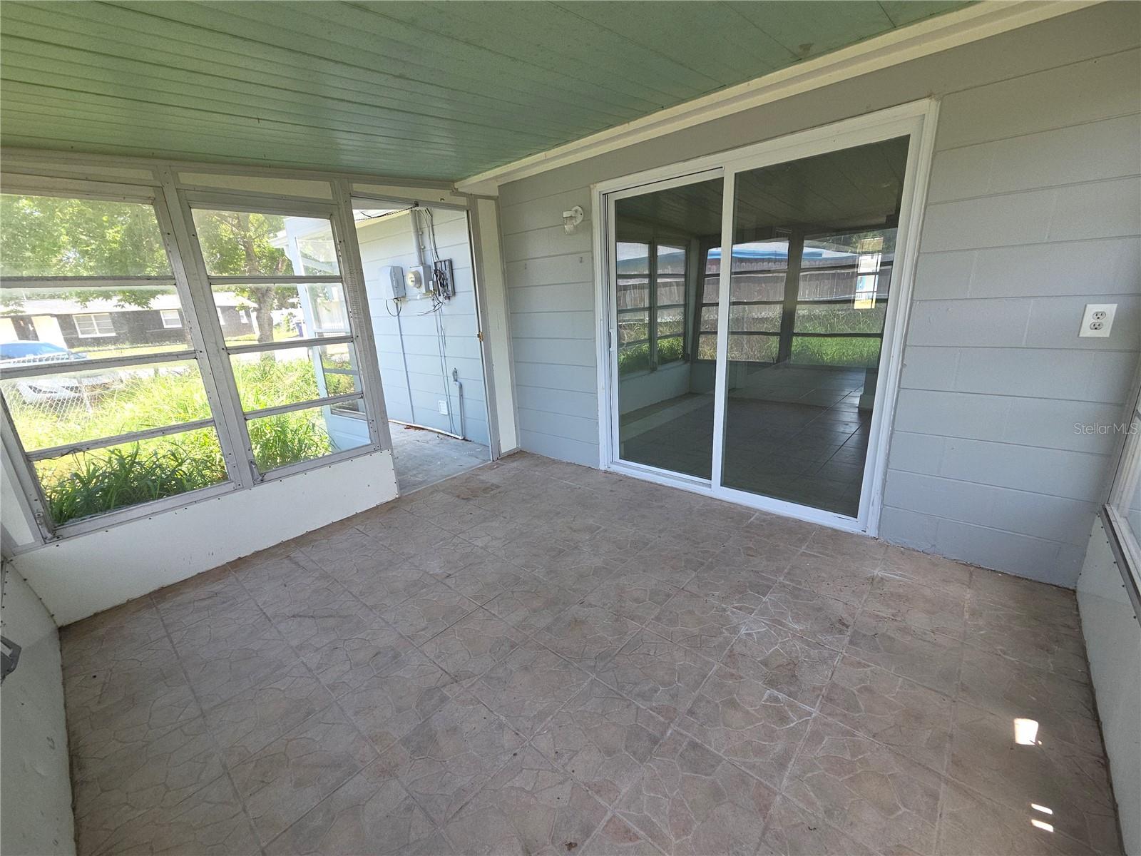 4616 IRENE LOOP — photo 15