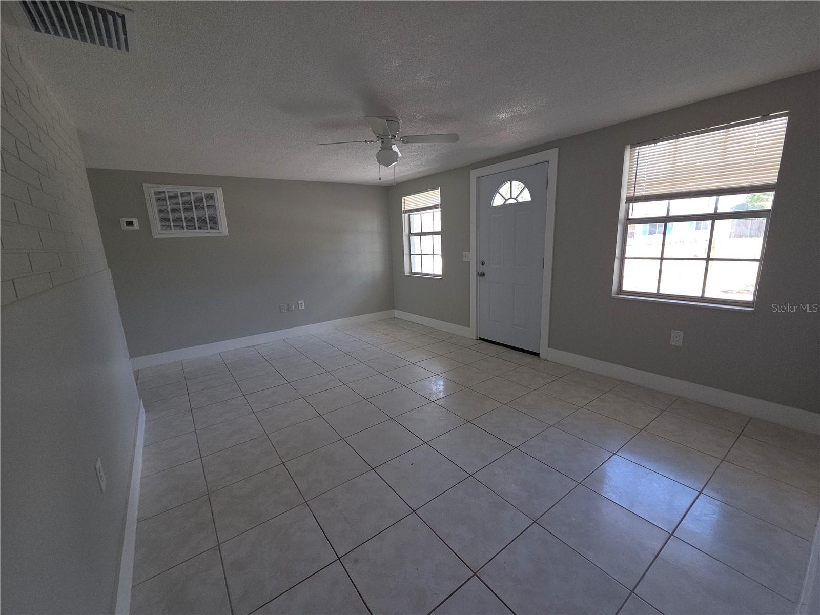 4616 IRENE LOOP — photo 13