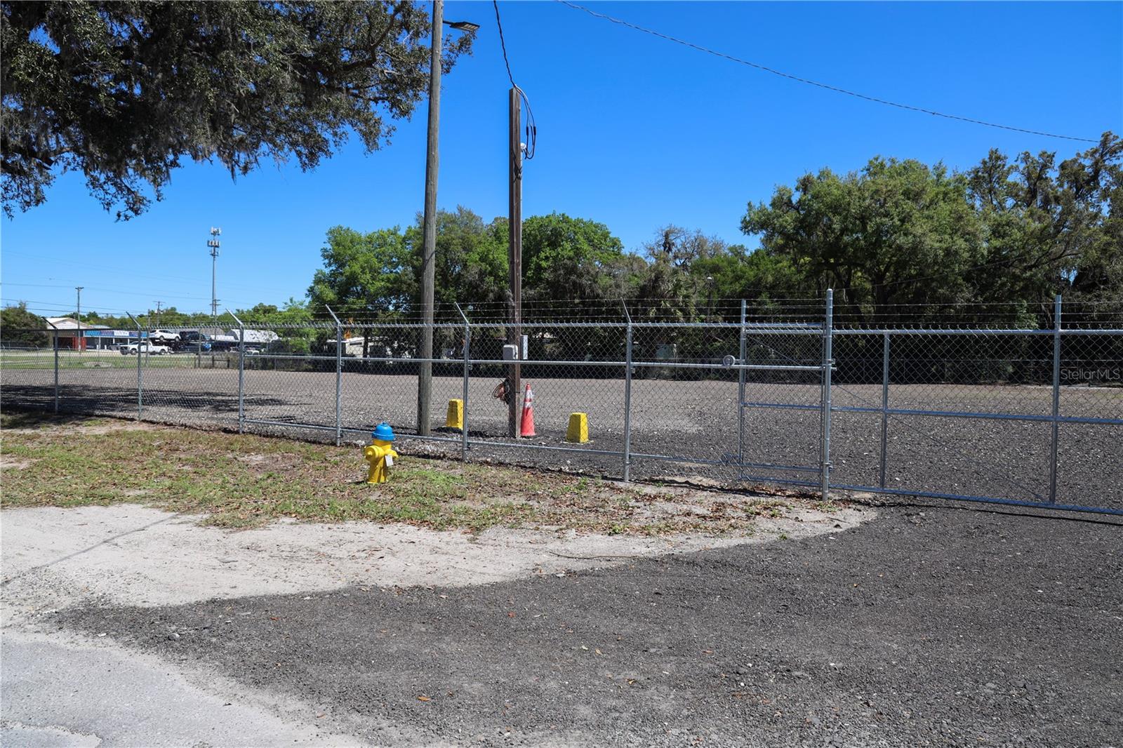 11703 N US 301 HWY — photo 15