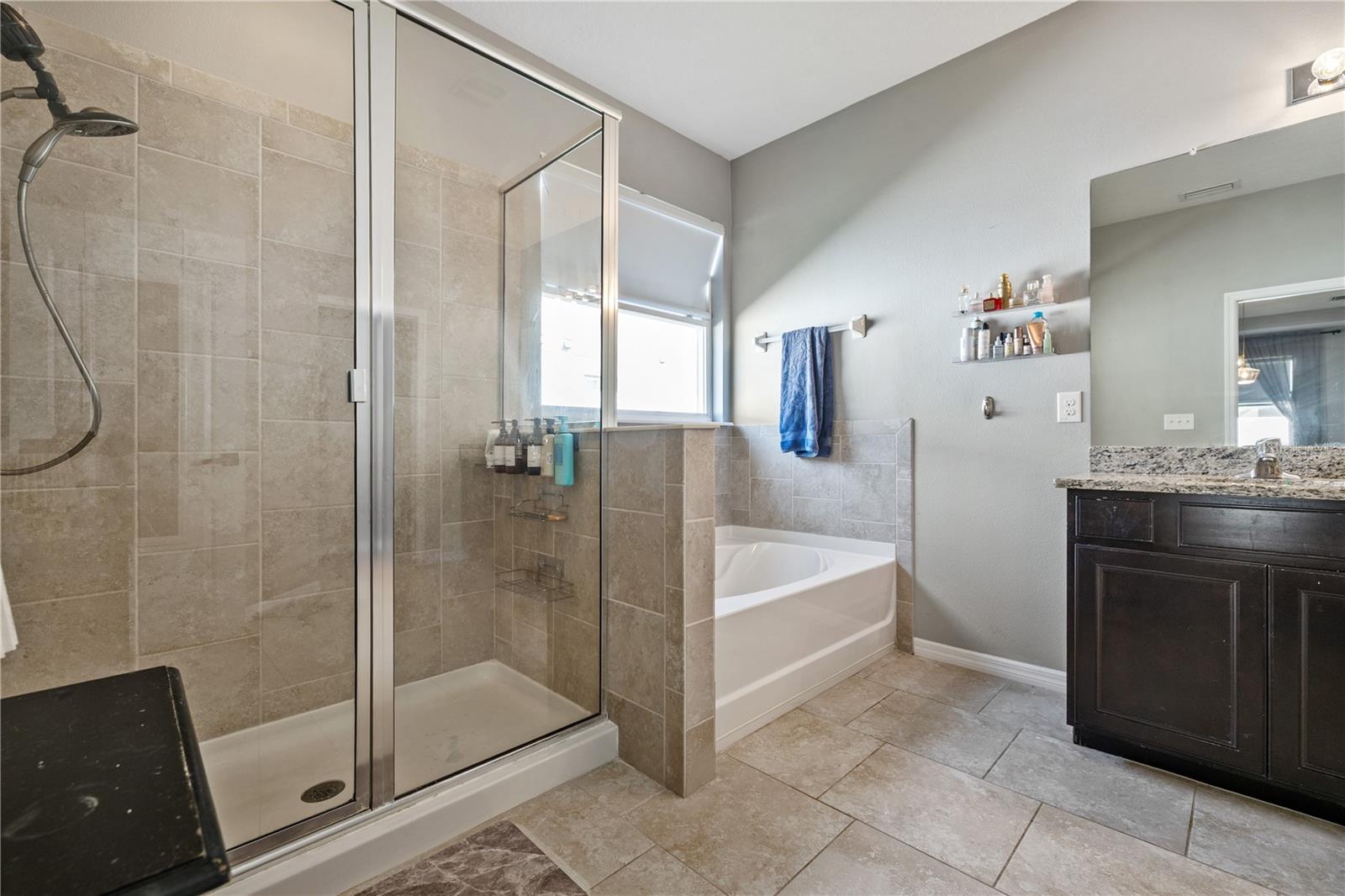5453 SUNCATCHER DR — photo 20