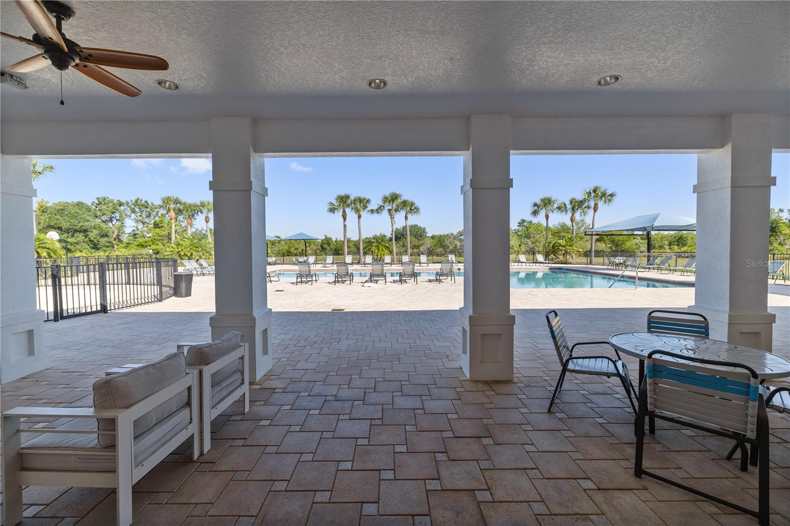 5453 SUNCATCHER DR — photo 40
