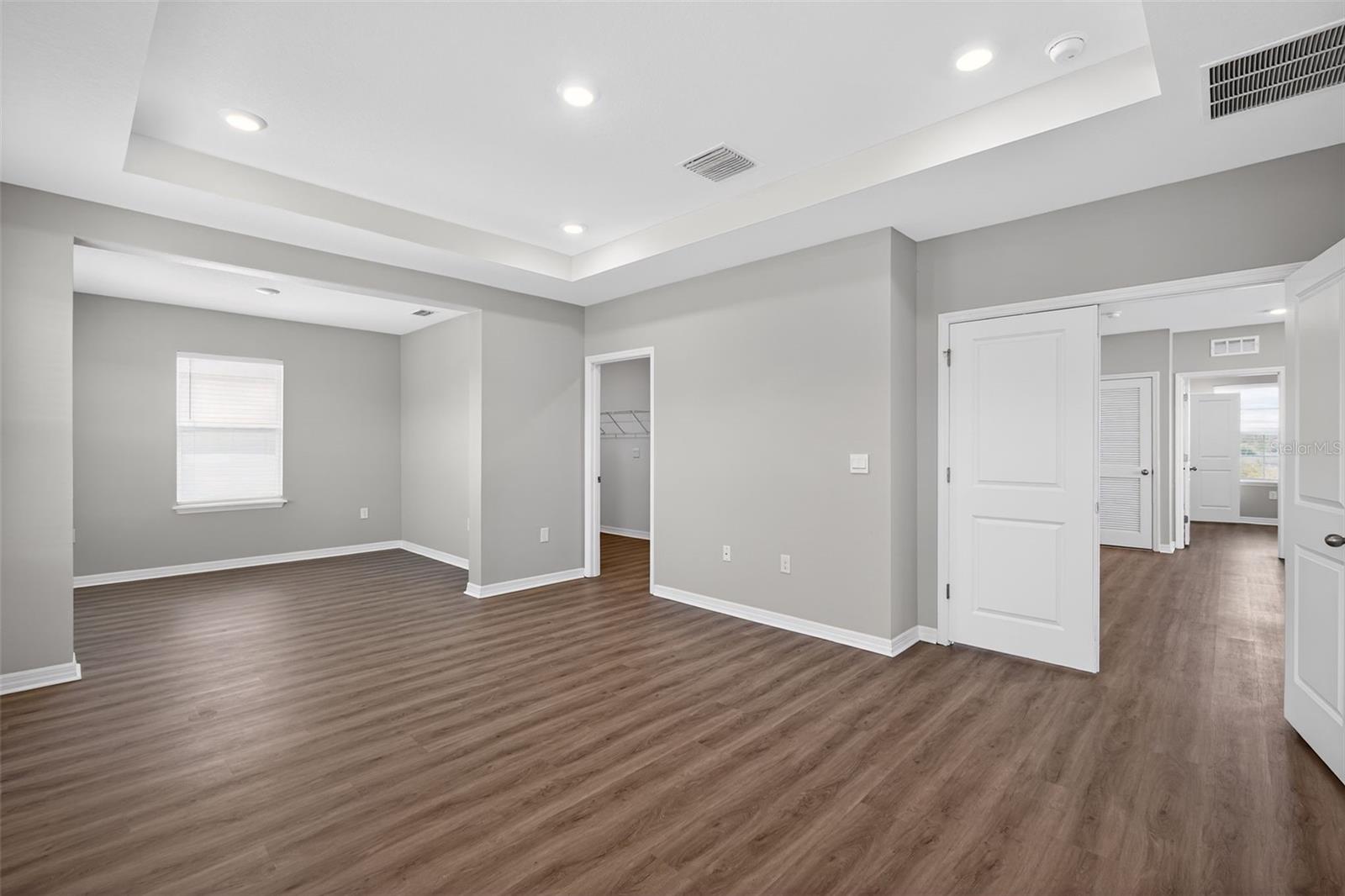15394 SWEET SPRINGS BND — photo 13