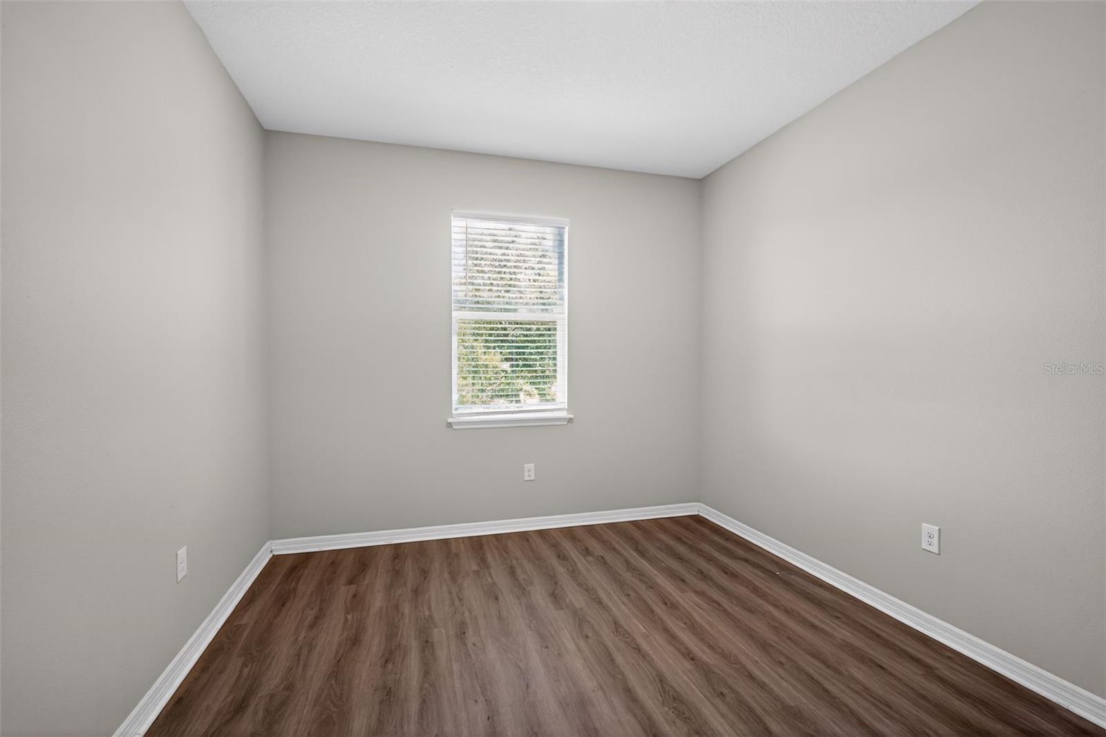 15394 SWEET SPRINGS BND — photo 27