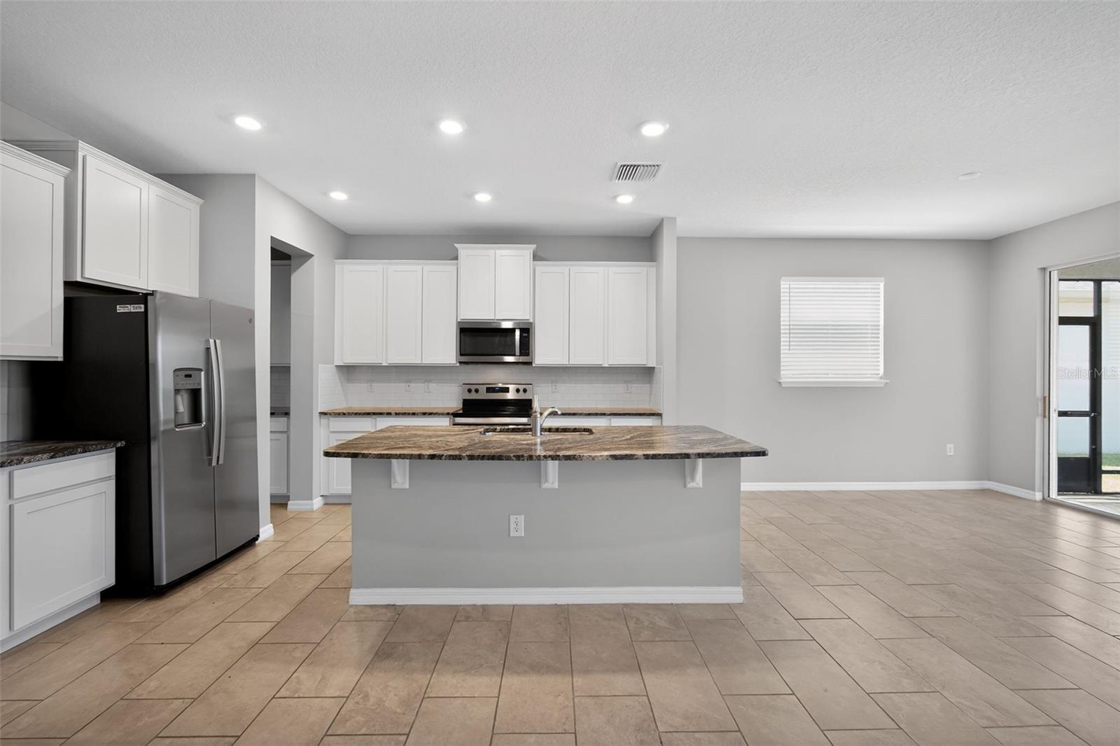 15394 SWEET SPRINGS BND — photo 3