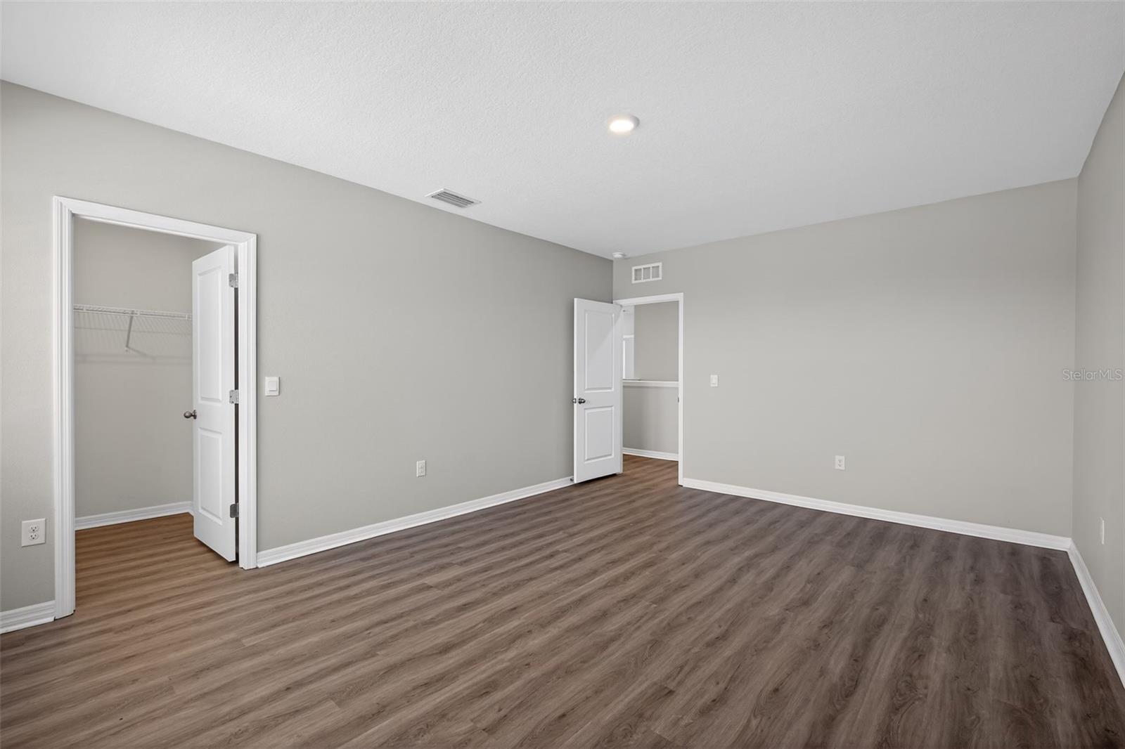 15394 SWEET SPRINGS BND — photo 22