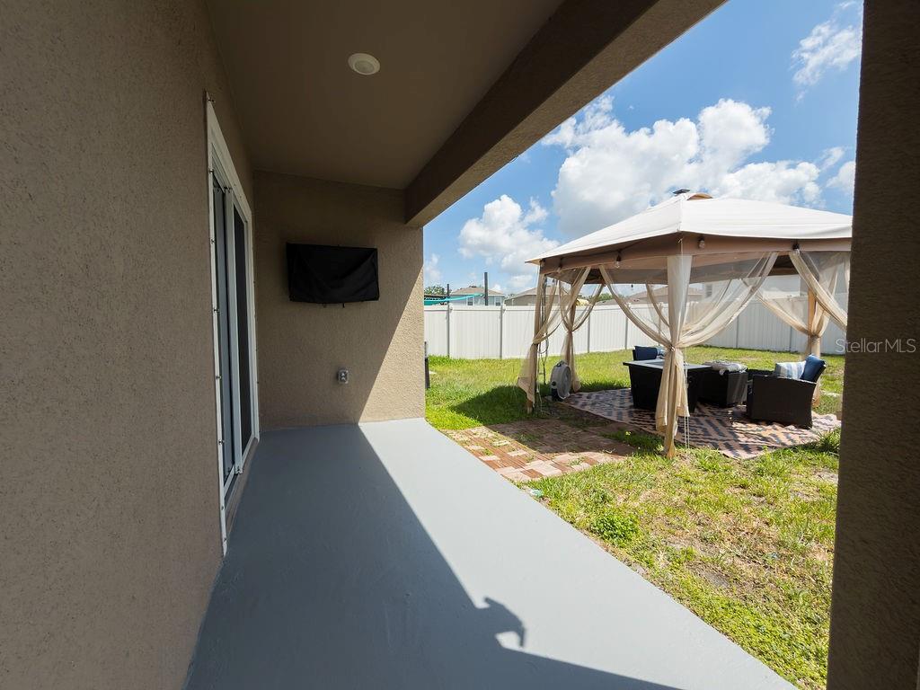 17014 BLISTER WING DR — photo 28