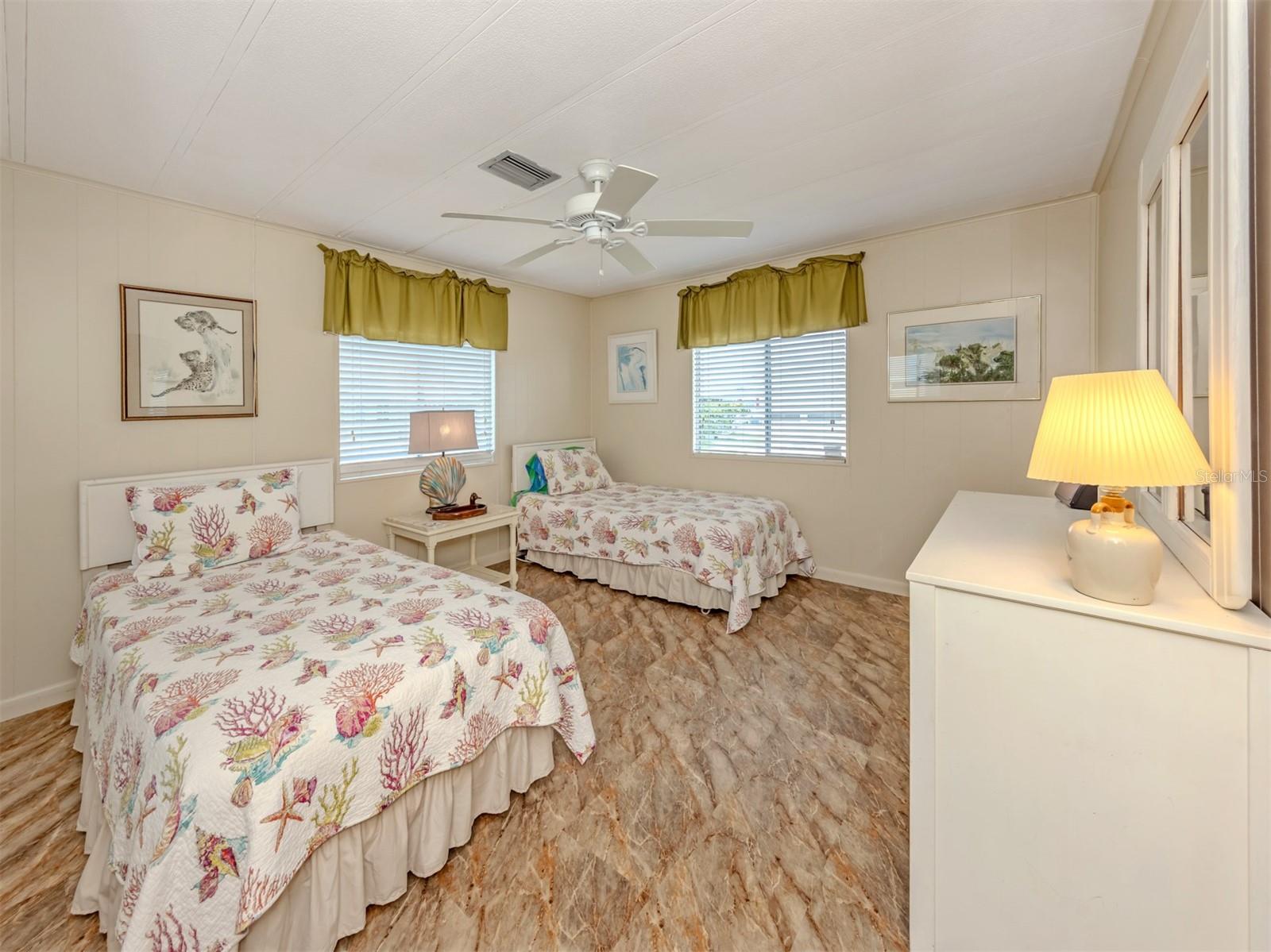 132 MARTINIQUE RD — photo 19