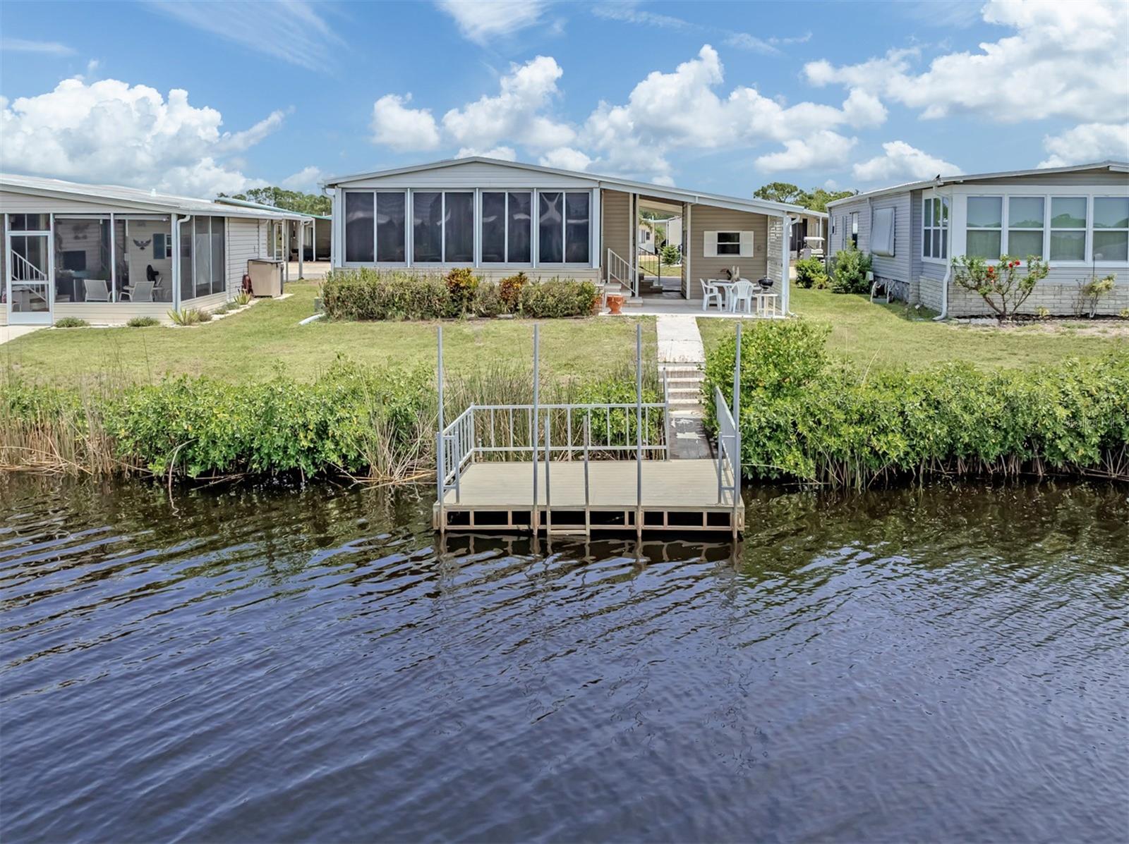 132 MARTINIQUE RD — photo 3