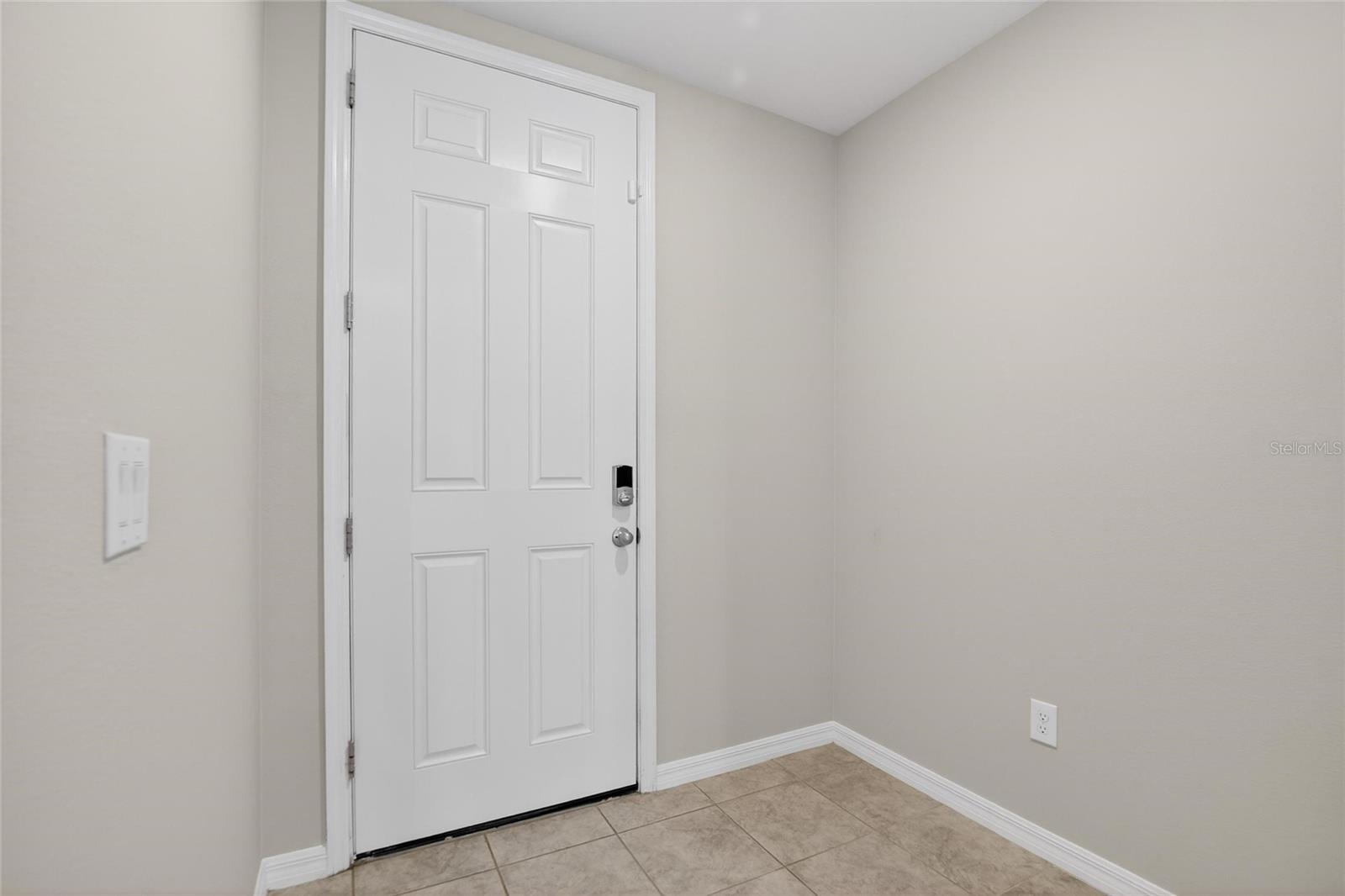 2710 SCARLET BAY PL — photo 17