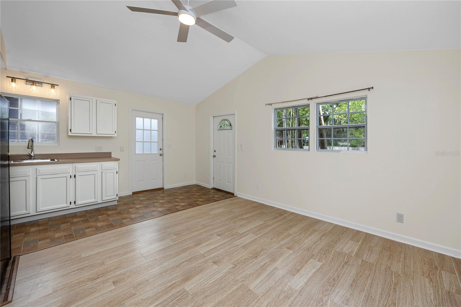 7134 LAUDER PL — photo 39