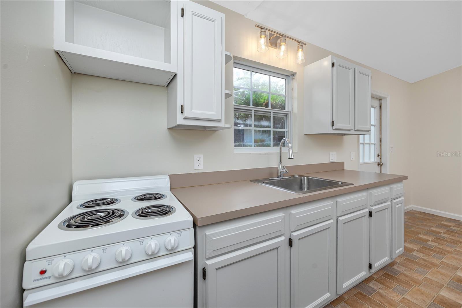 7134 LAUDER PL — photo 43