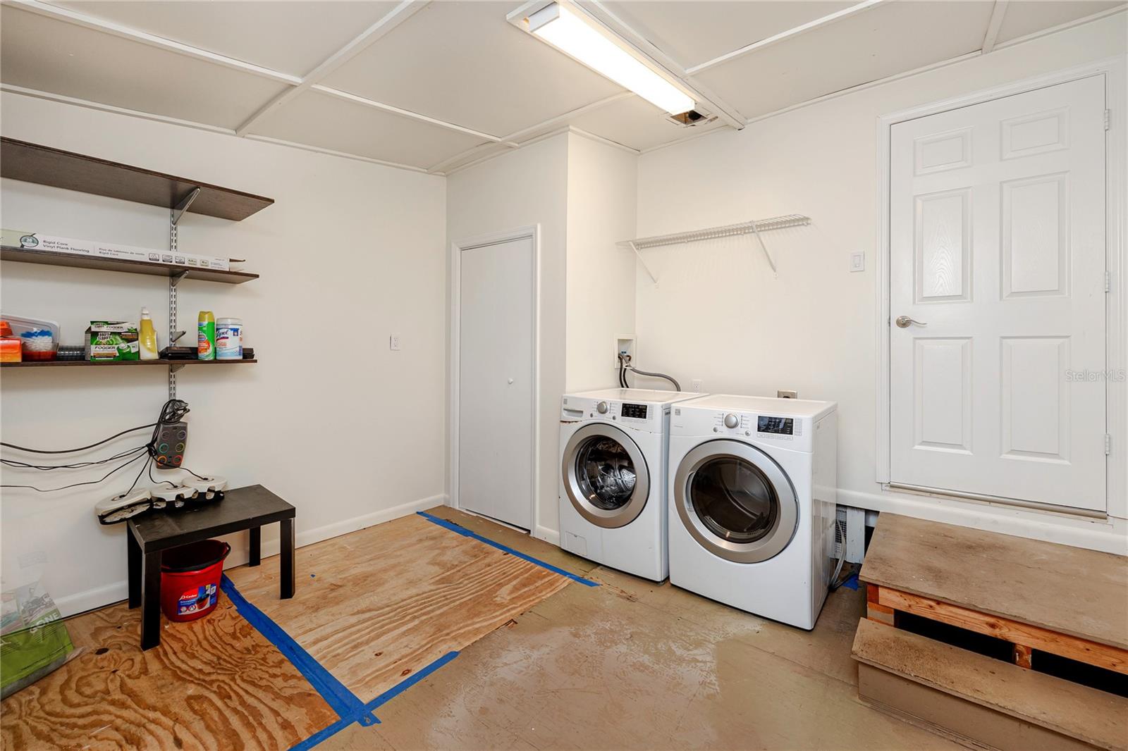 7134 LAUDER PL — photo 24