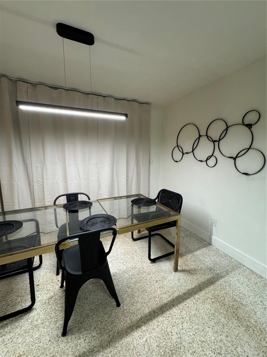 5004 MEDALIST RD — photo 37