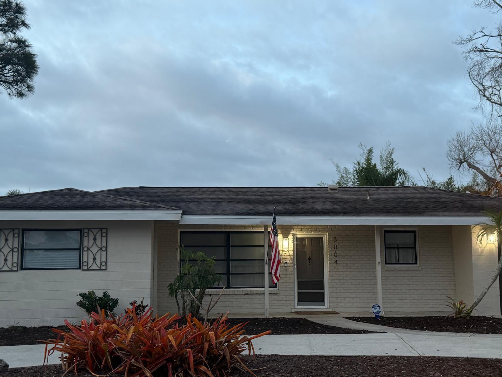 5004 MEDALIST RD — photo 2