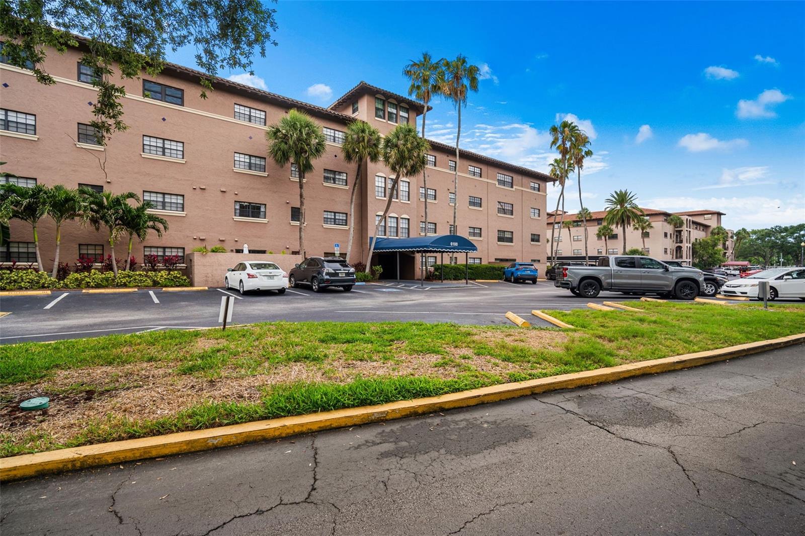 6100 GULFPORT BLVD S #402 — photo 29