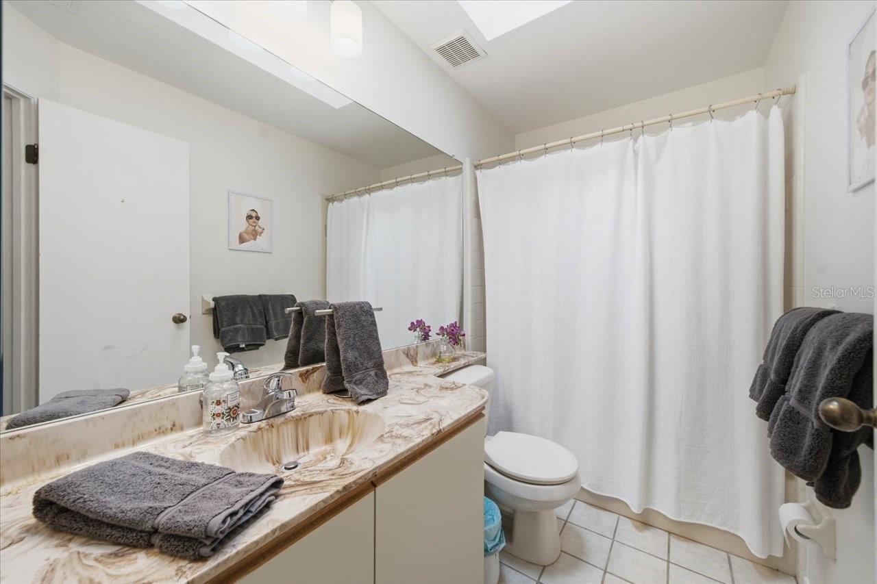 798 COUNTRYSHIRE LN — photo 45