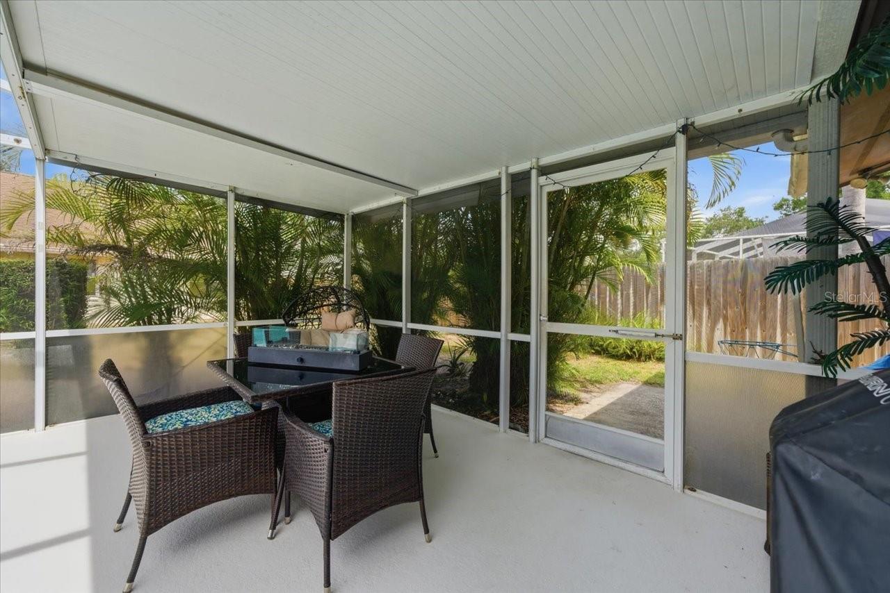 798 COUNTRYSHIRE LN — photo 49