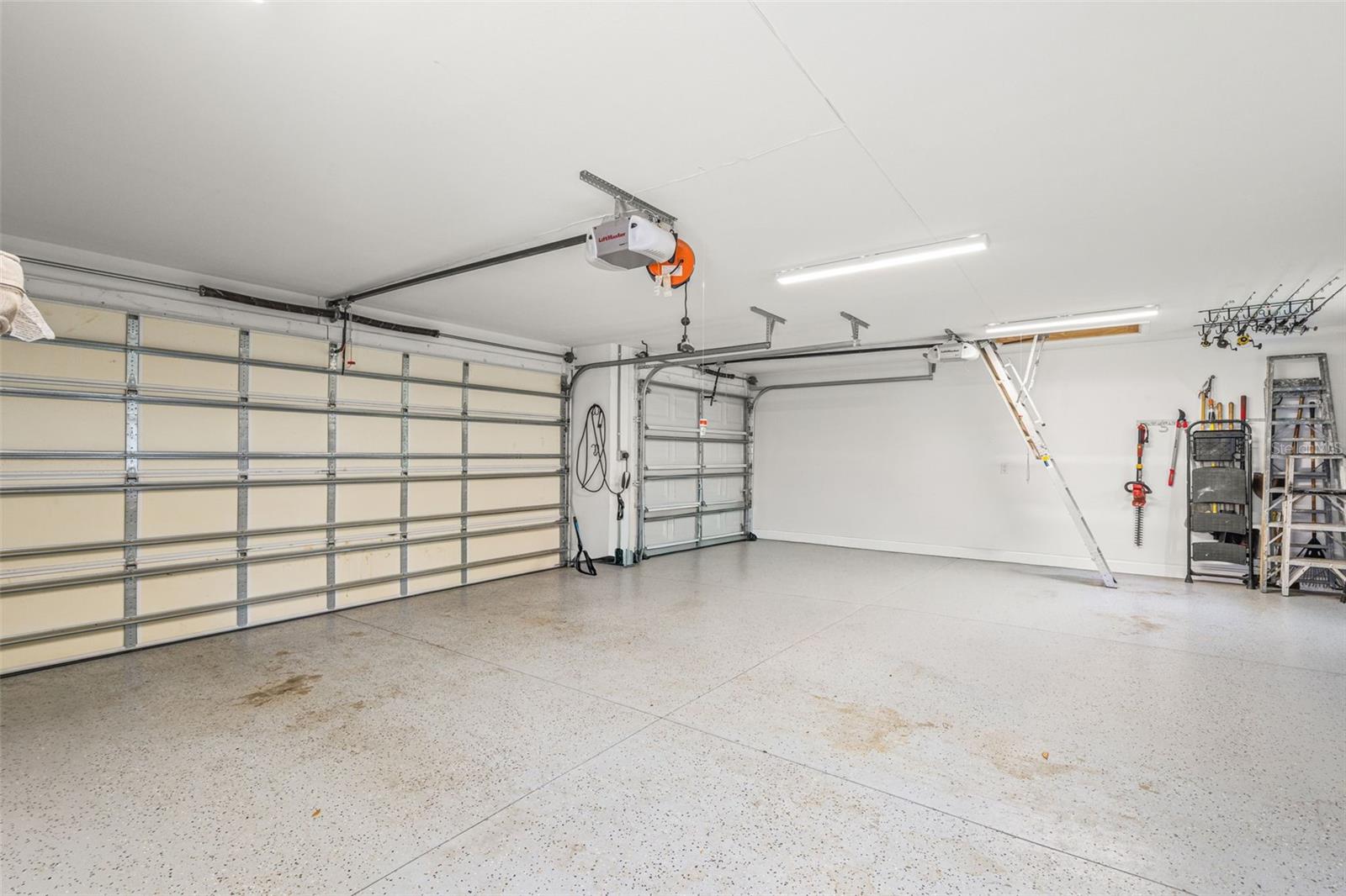3233 W PARKLAND BLVD — photo 58