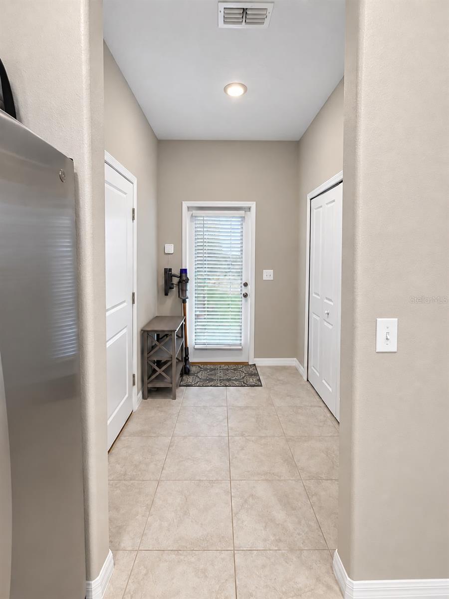 9601 FLOURISH DR — photo 16