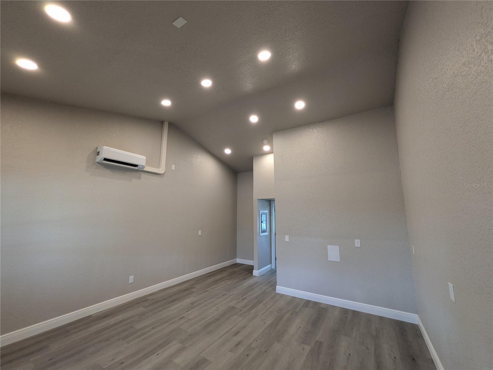 1120 PINELLAS BAYWAY S #211 — photo 6