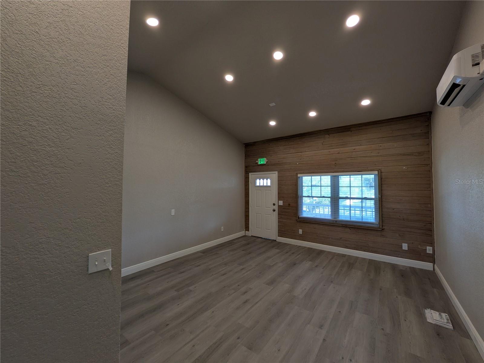 1120 PINELLAS BAYWAY S #211 — photo 4