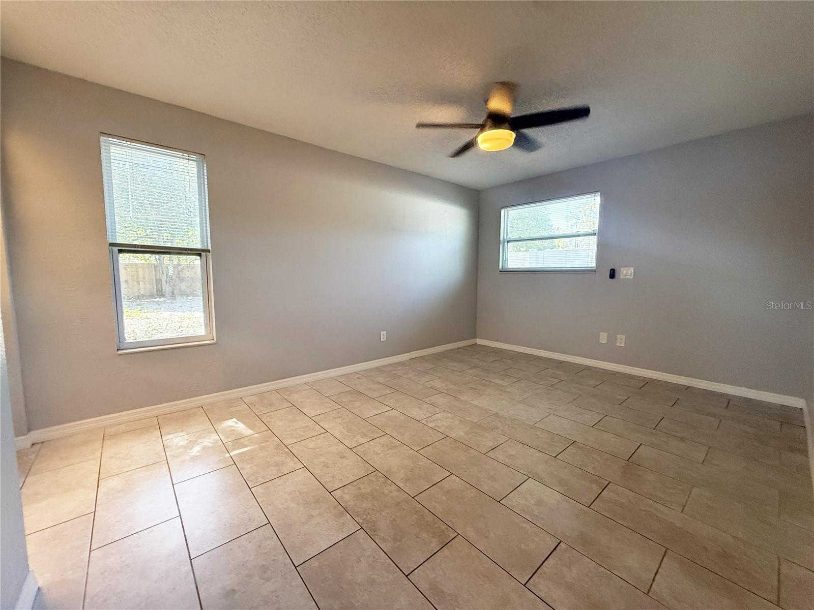 1348 FRIEND AVE — photo 8