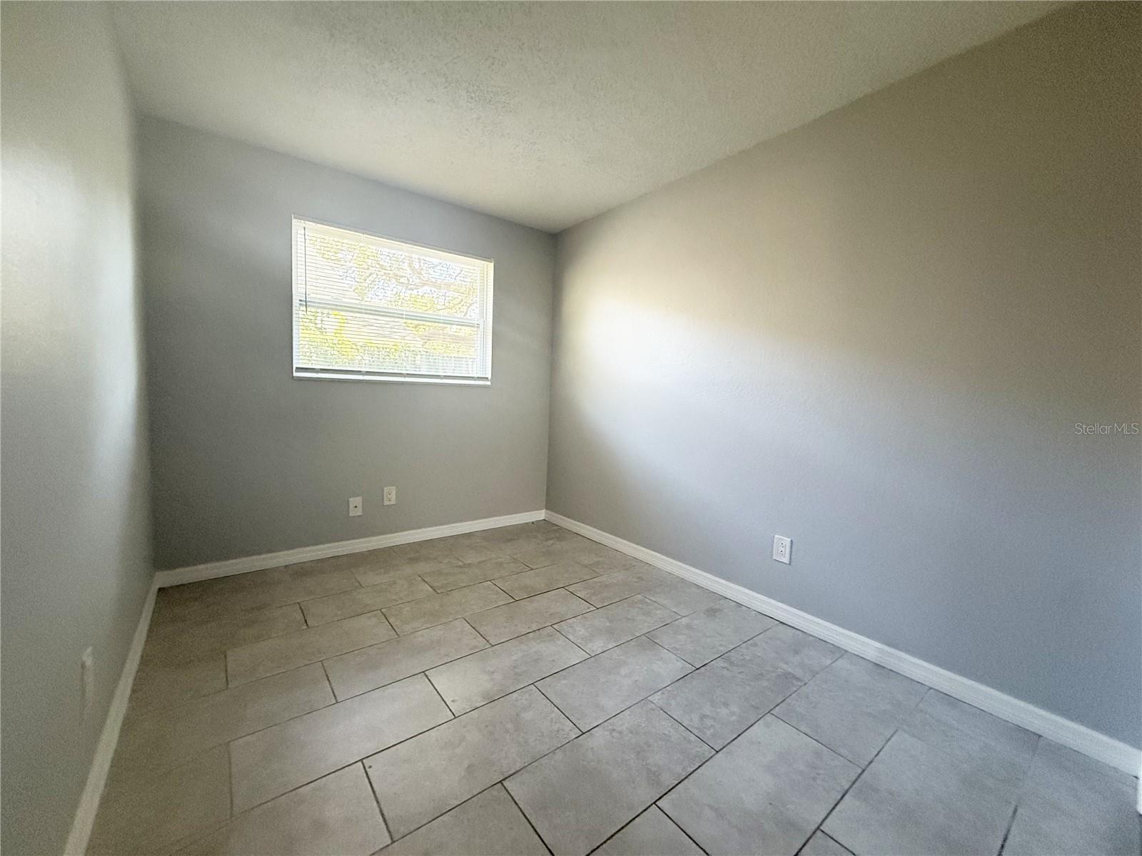 1348 FRIEND AVE — photo 17