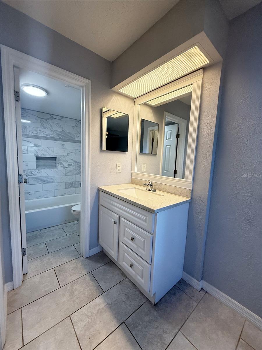 1348 FRIEND AVE — photo 10