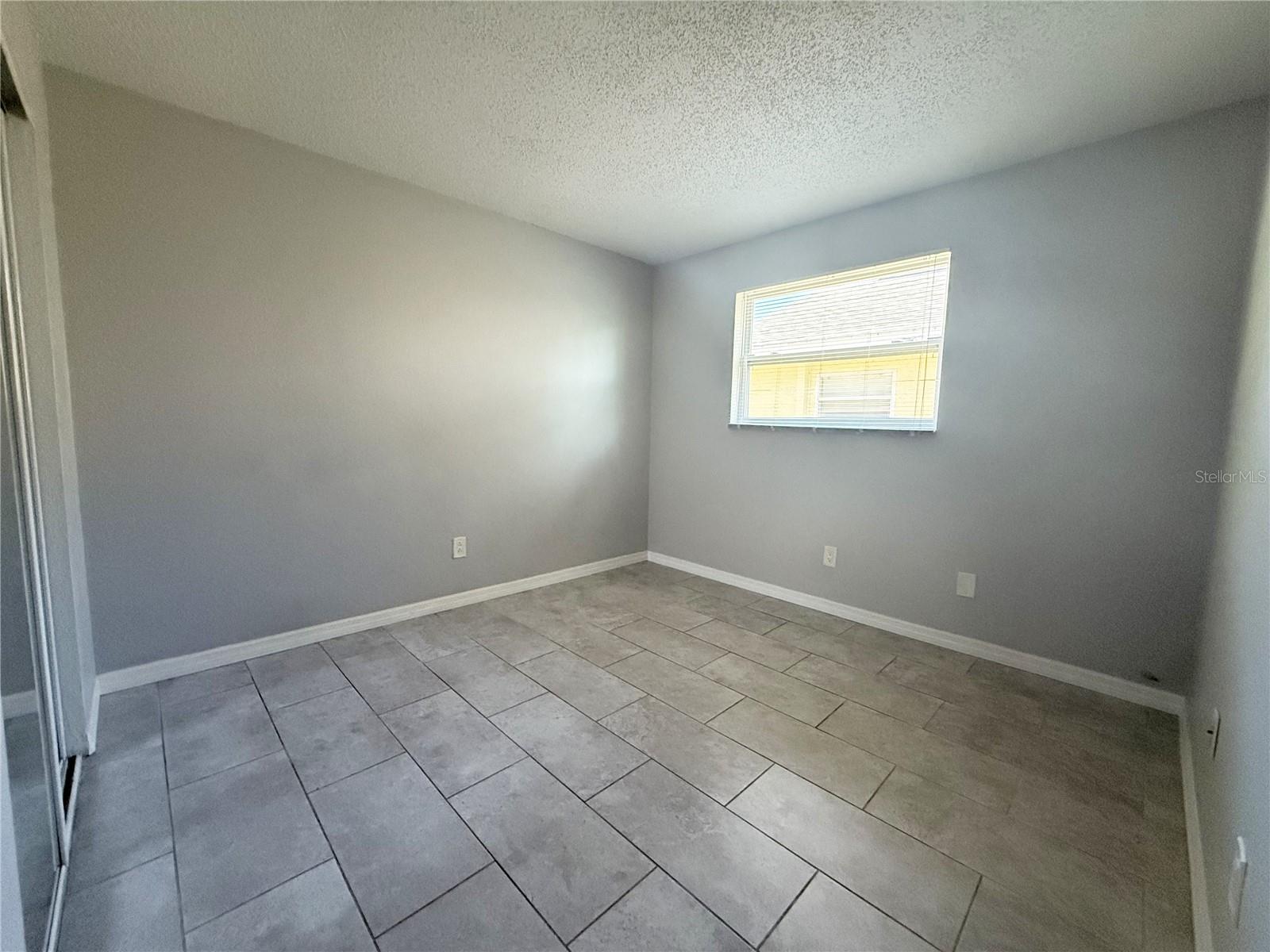 1348 FRIEND AVE — photo 13