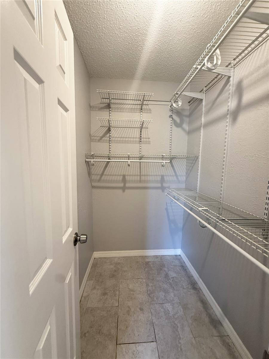1348 FRIEND AVE — photo 11