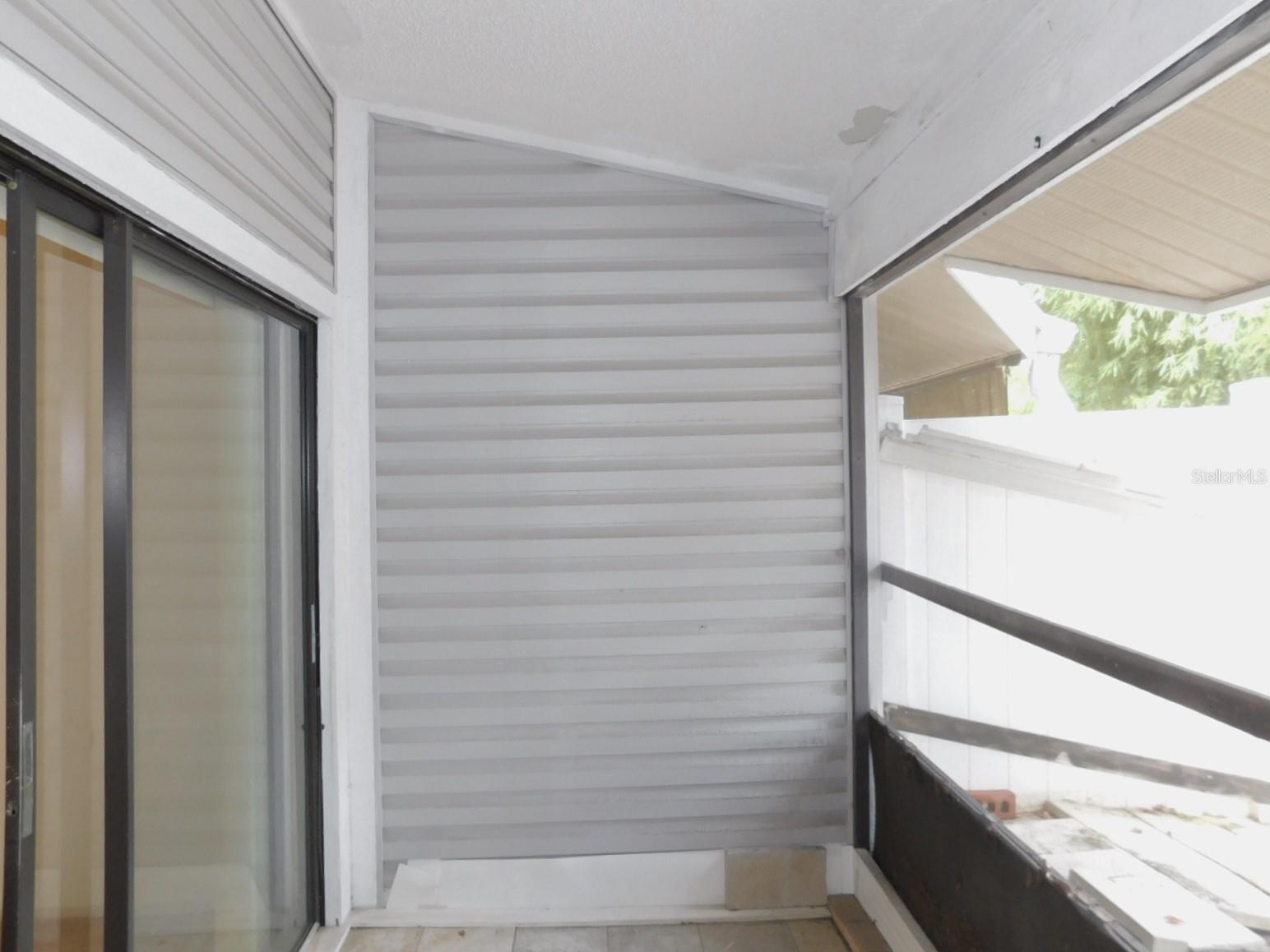2496 ALHAMBRA CT — photo 11