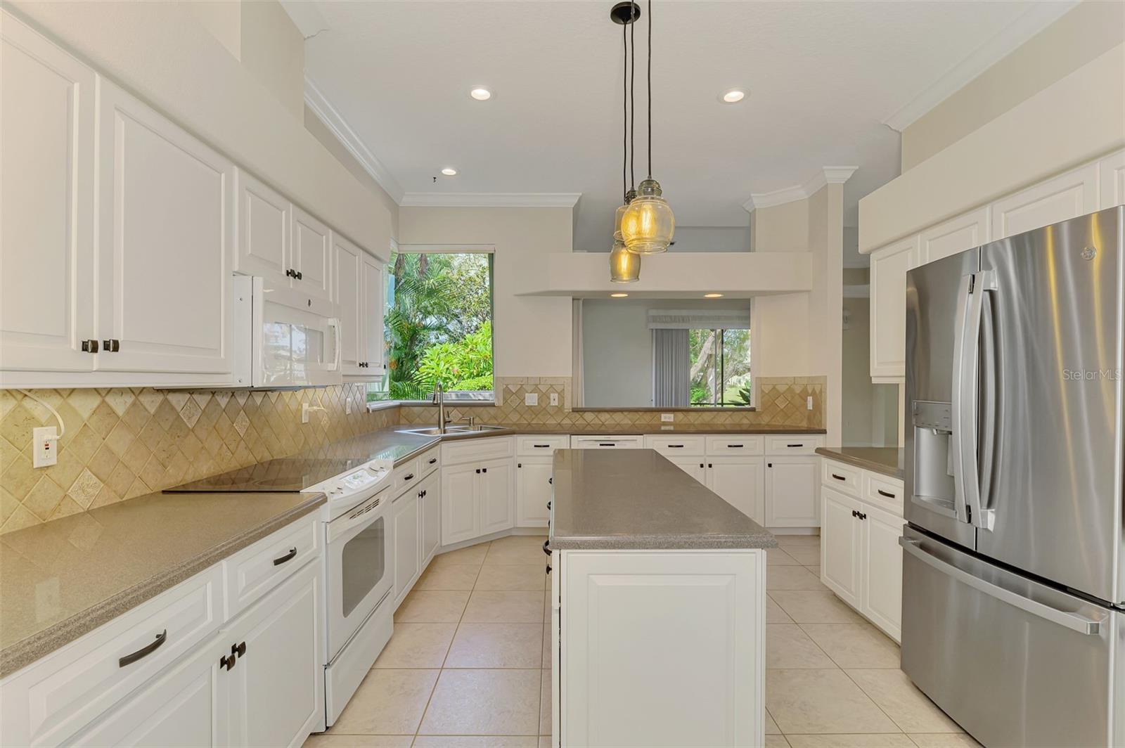 625 MISTY PINE DR — photo 26
