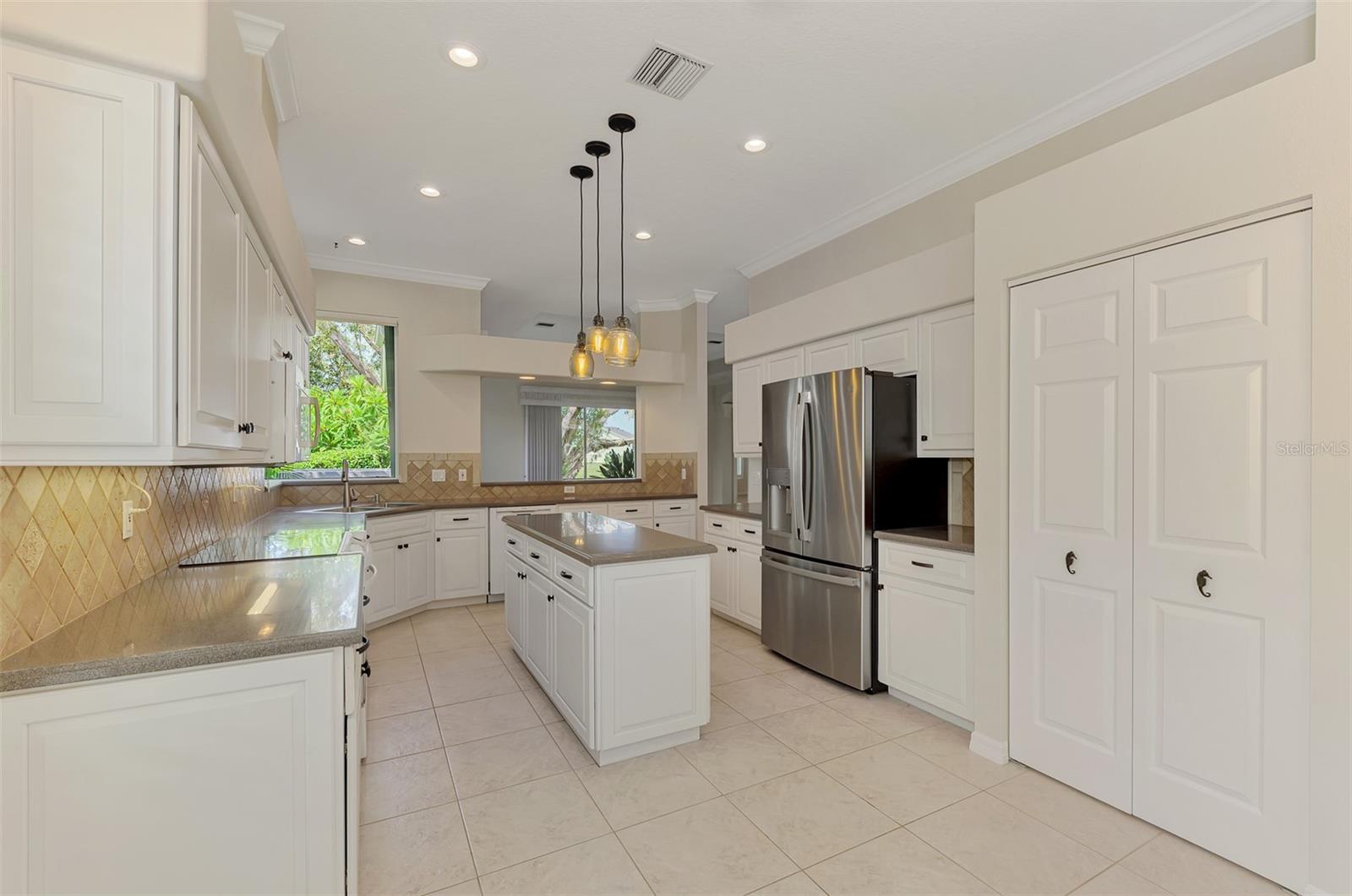 625 MISTY PINE DR — photo 25