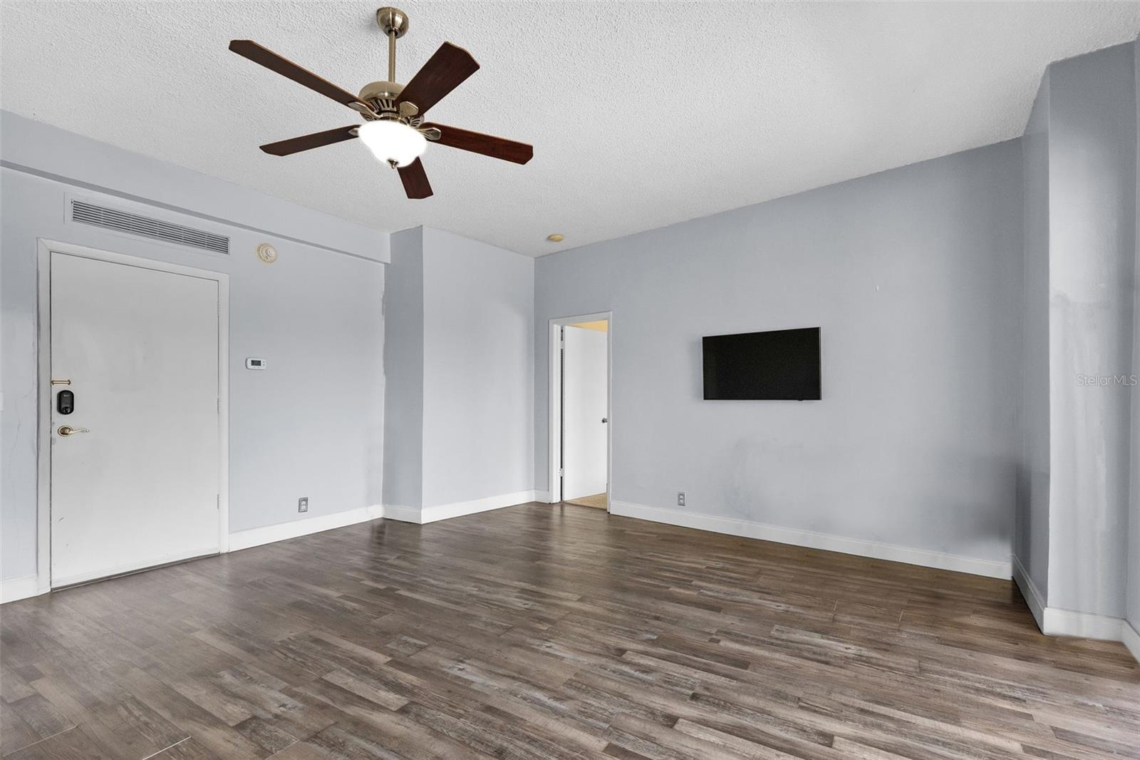 2109 BAYSHORE BLVD #205 — photo 9