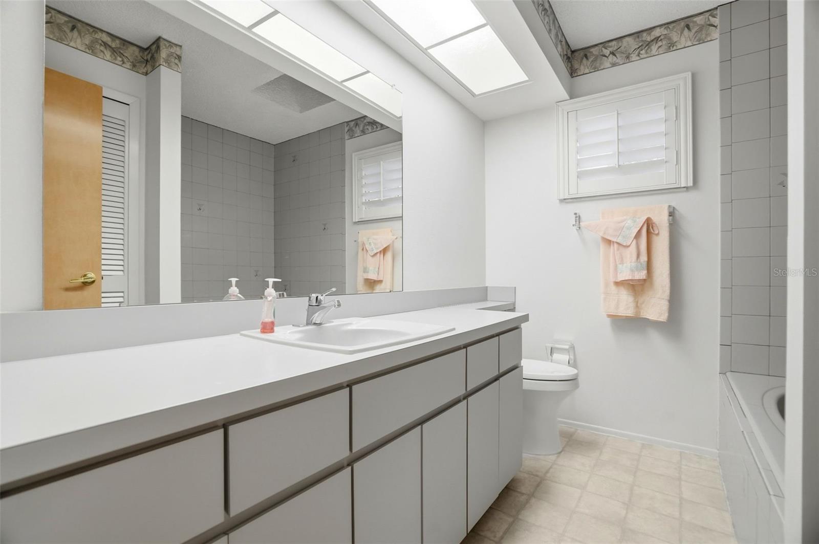 110 GEORGIA AVE. AVE — photo 28