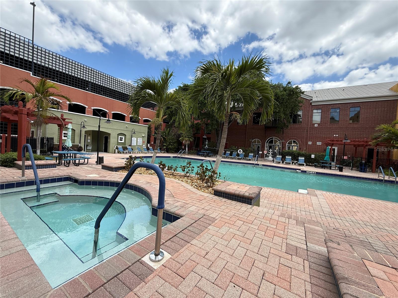 1910 E PALM AVE #11321 — photo 44