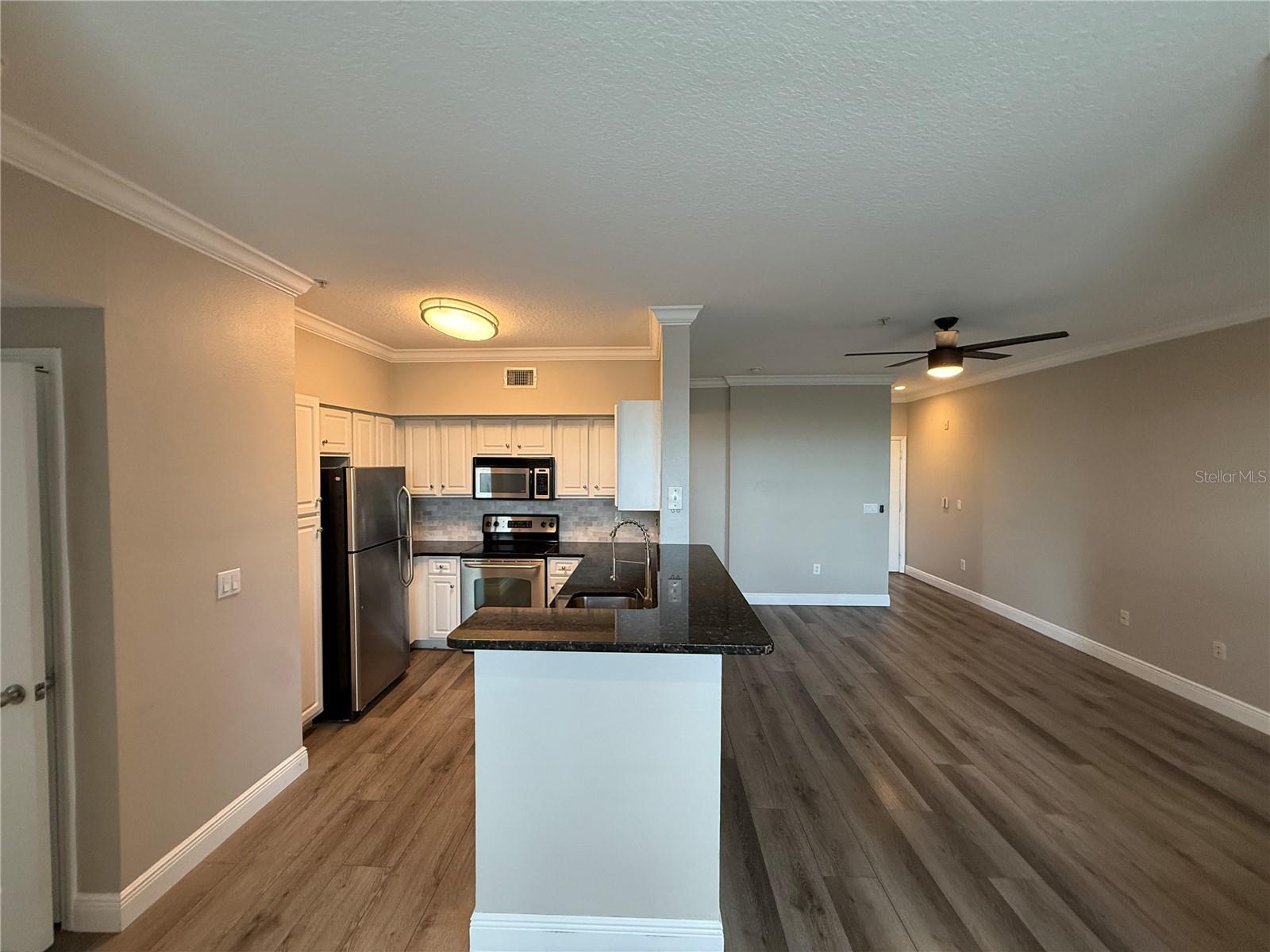 1910 E PALM AVE #11321 — photo 5