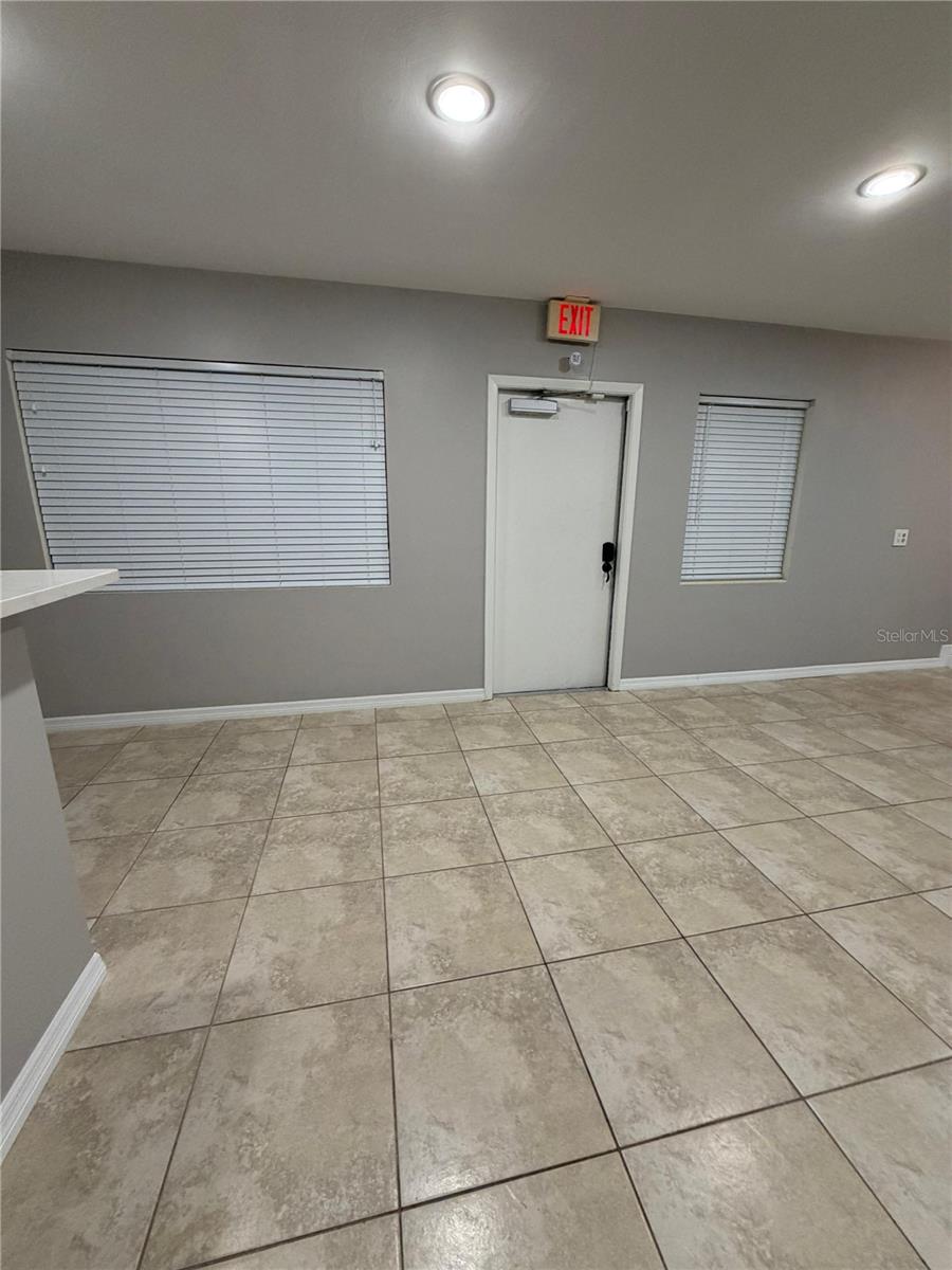 5950 HIGH ST — photo 20
