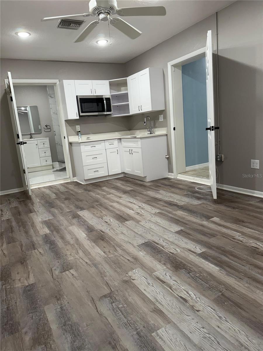 5950 HIGH ST — photo 14