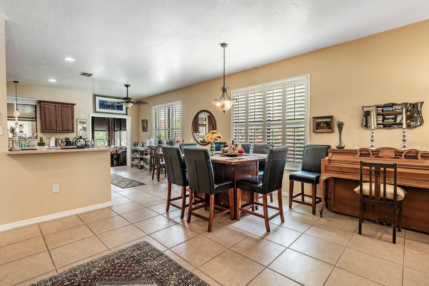 10426 MOUNT DORA ST — photo 9