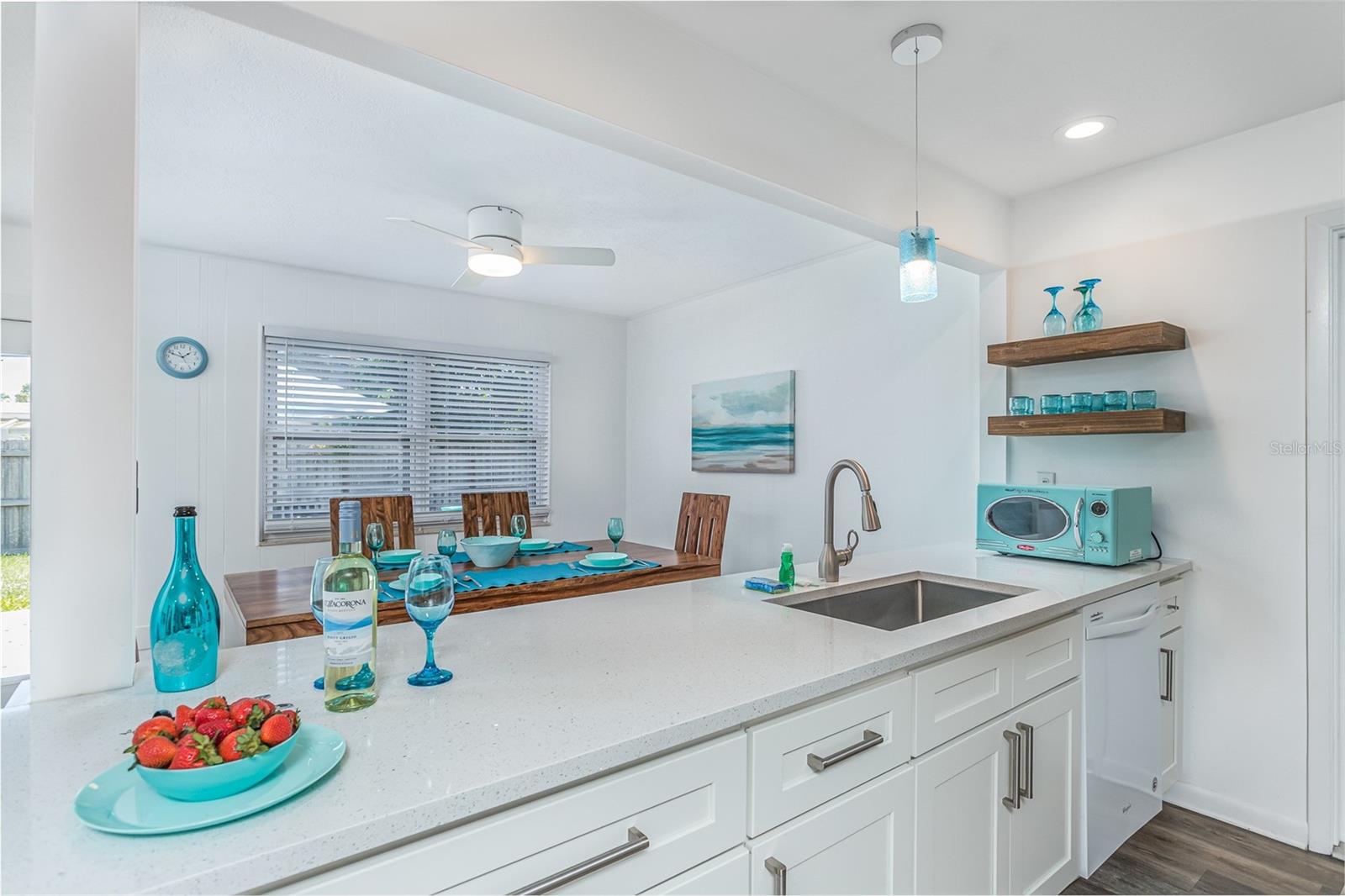2572 JEFFERSON CIR — photo 16